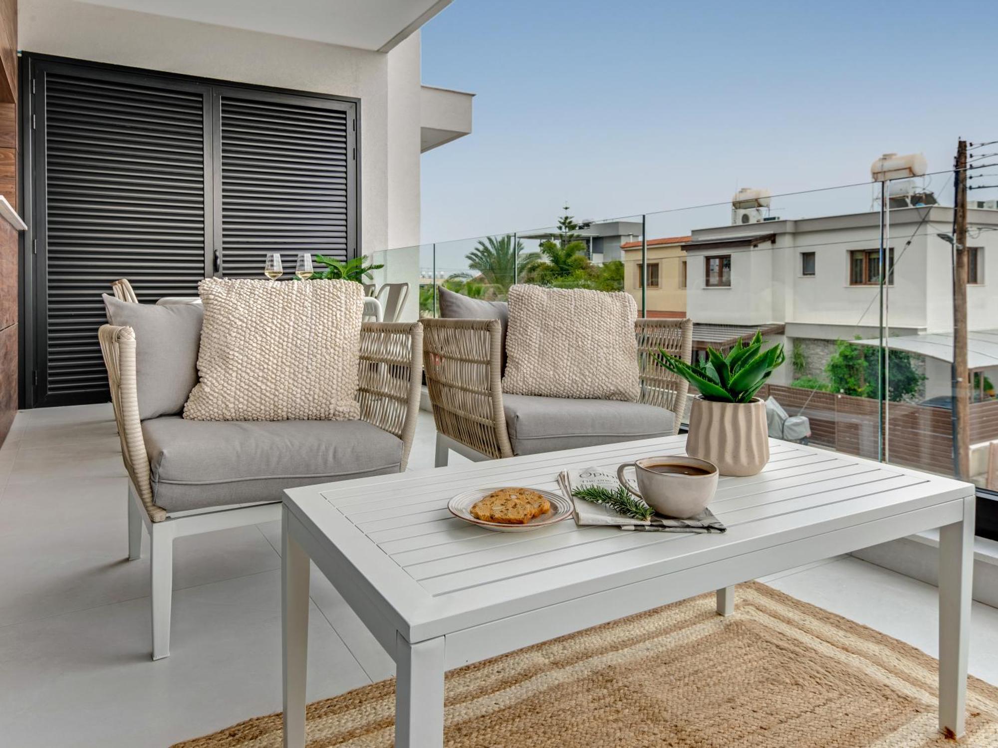 Sanders Only Limassol Exterior photo